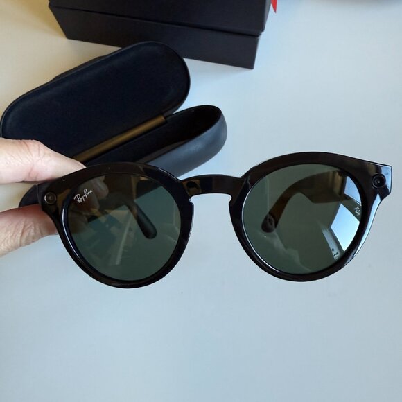 RAY BAN META gen 1 sunglasses - Picture 8 of 10
